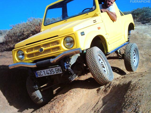 Suzuki Samurai Mil 4x4